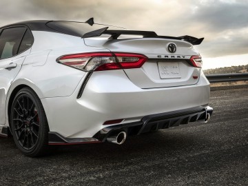 Toyota Camry i Avalon w wersji TRD